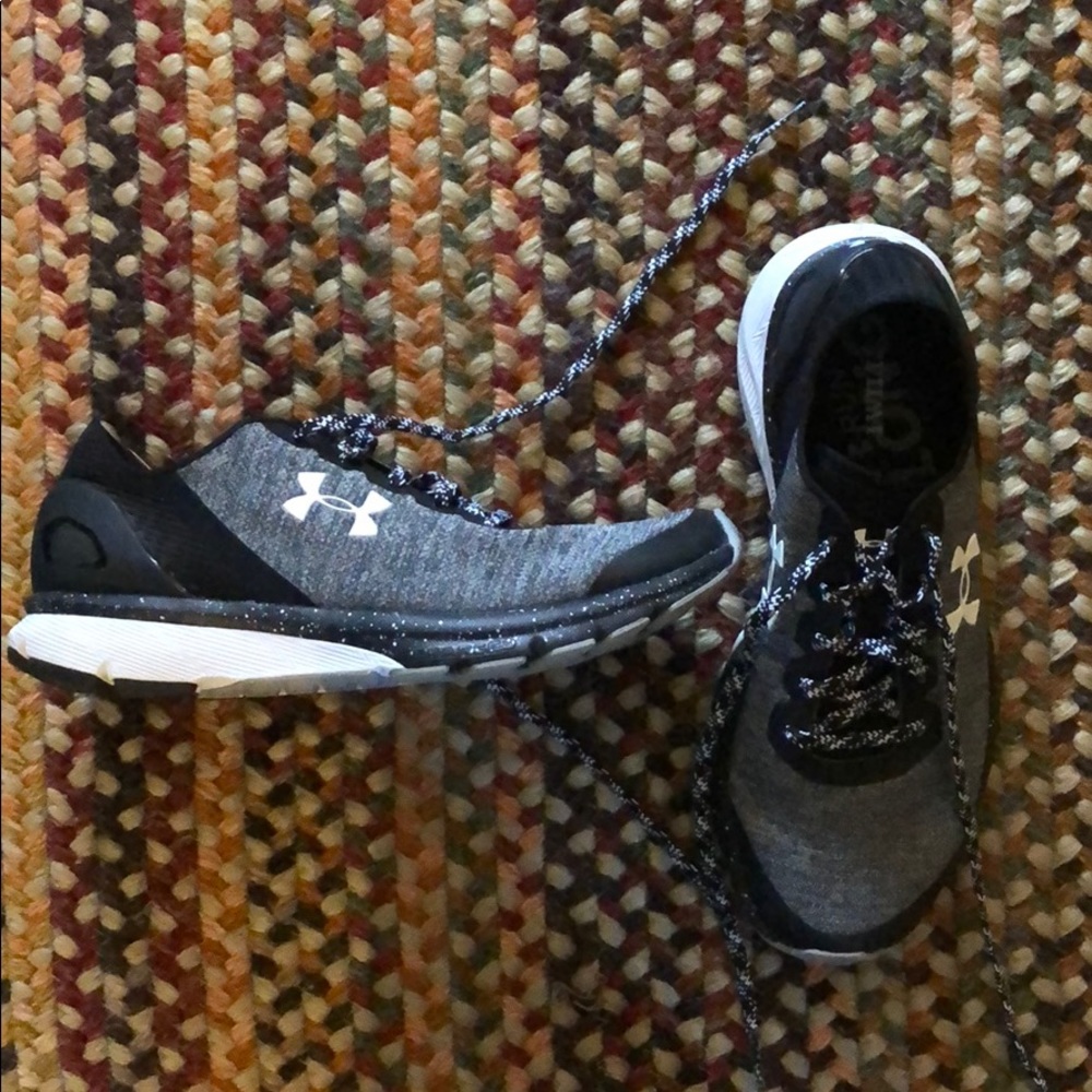Under Armour Women's Gray and Black Athletic Running Sneakers